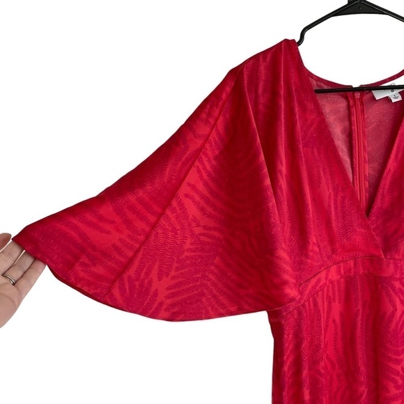 Fe Noel Palm Leaf Contrast-Print Exaggerated Flutter-Sleeve Maxi Dress, Size 6 - Picture 5 of 8